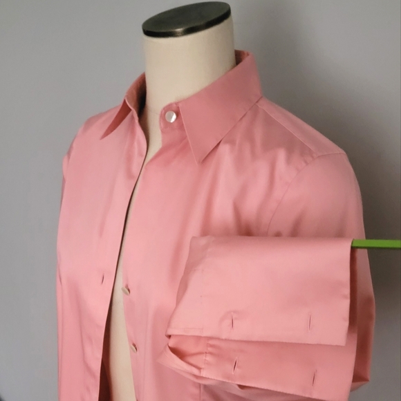 Banana Republic Non-IronTailored Button Down Shirt - Picture 4 of 12